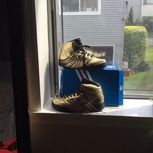 Adidas Gold Flight Limited Addition Sneakers